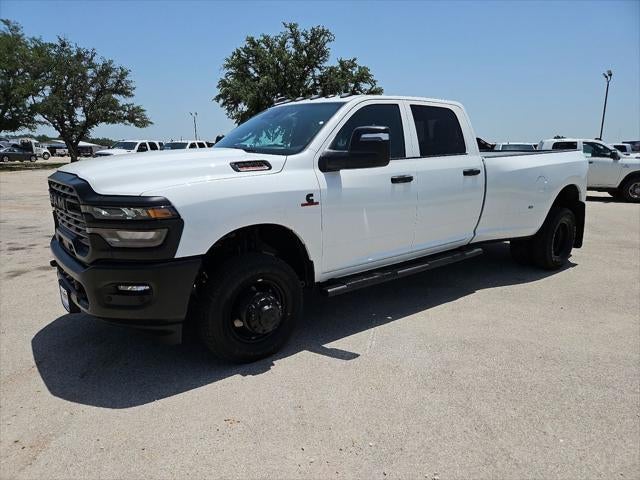 2026 RAM 3500 — side profile view
